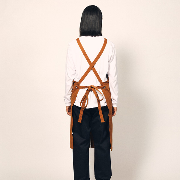 1384-01 ウォッシュキャンバスエプロン（クロスタイプ）（United Athle