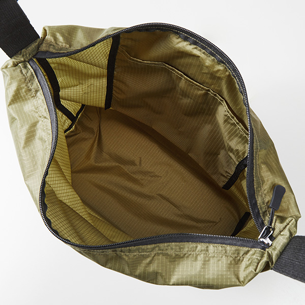 1421-01 ライトナイロン リップストップ ショルダーバッグ｜United